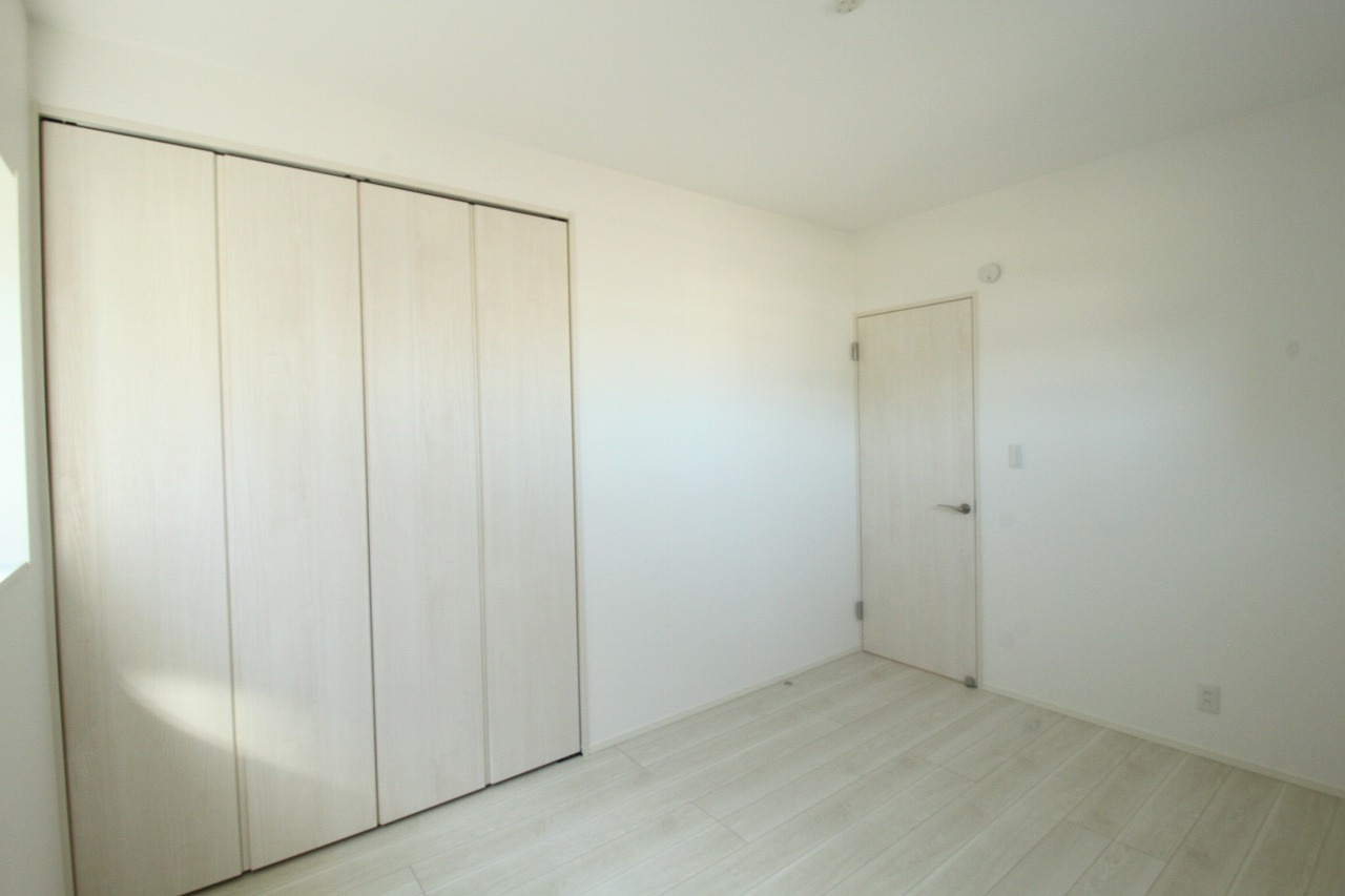 東石立町　新築戸建　1号棟　（全2区画）の洋室|2F　南の部屋　6.0帖+CL　