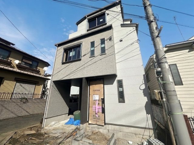 板橋区徳丸6丁目 限定1棟の前面道路含む現地写真|建築中ですがご見学いただけます
是非、現地にて建物もボリュームや陽当たりなどご確認ください