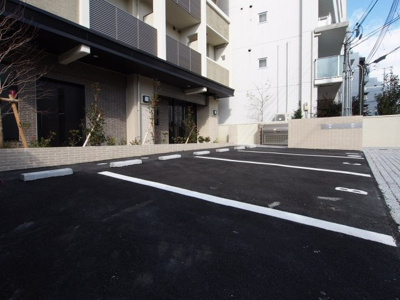 【駐車場】 | TKアンバーコート深井