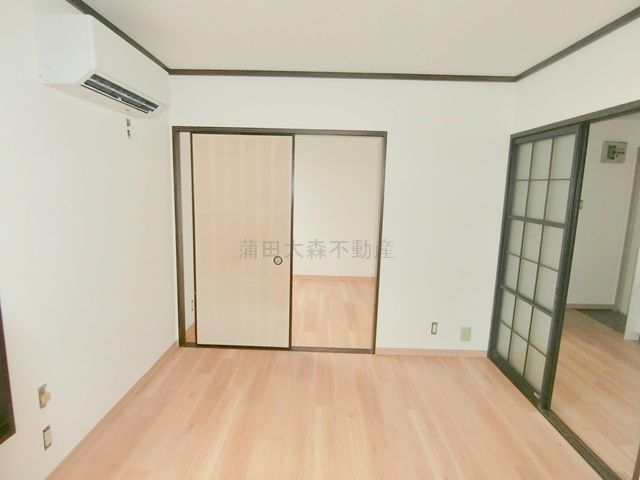 メゾン市野倉A棟の収納