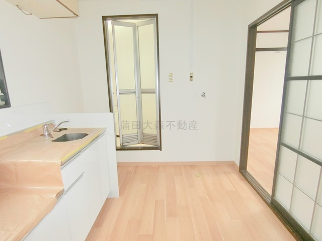 メゾン市野倉A棟の収納