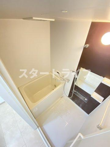 大阪市淀川区西中島７丁目の賃貸マンションの浴室