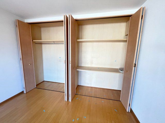 メイクスB棟の収納
