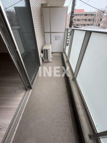 横浜市中区本牧町１丁目の賃貸マンションのバルコニー