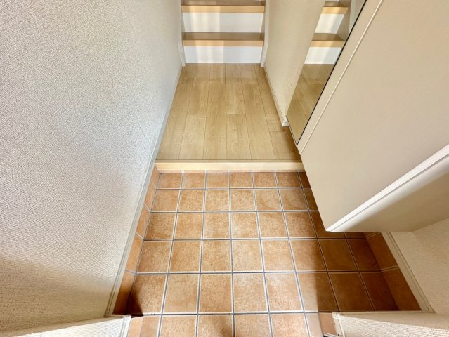 cell　cubeの玄関