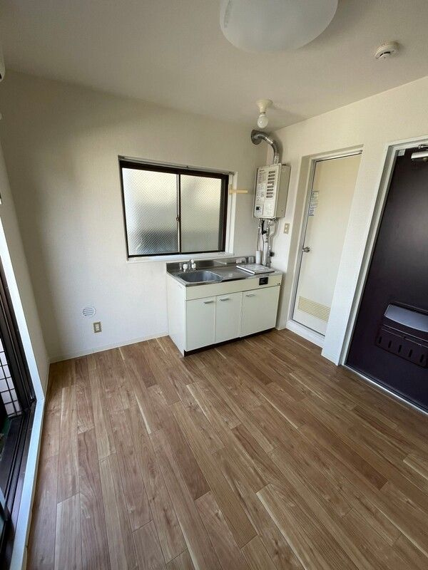 小金井市東町４丁目の賃貸マンションの居間・リビング