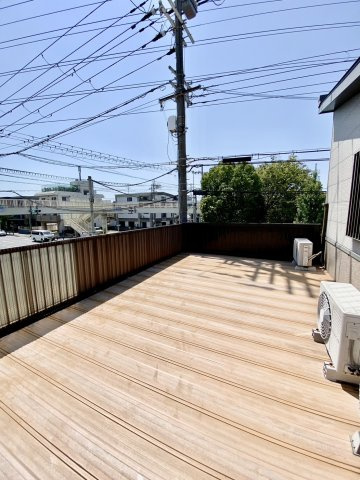 大庄西町3丁目一戸建のバルコニー