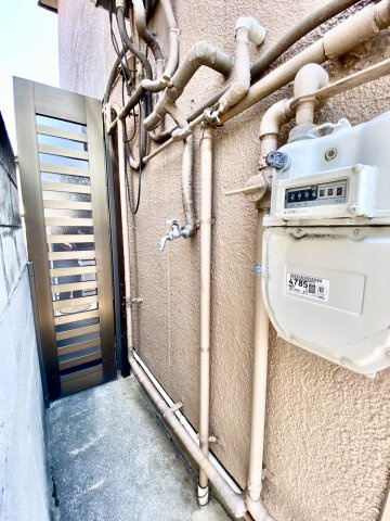 大庄西町3丁目一戸建のその他|外に水道