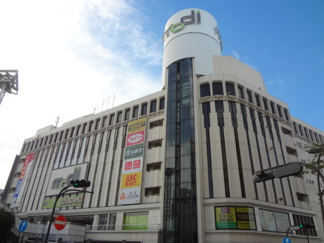 戸塚モディまで736m