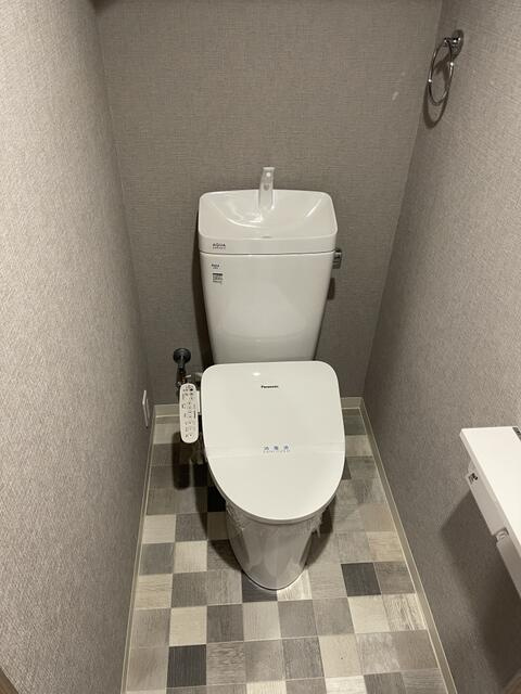 呉川ハイツ　南棟のトイレ