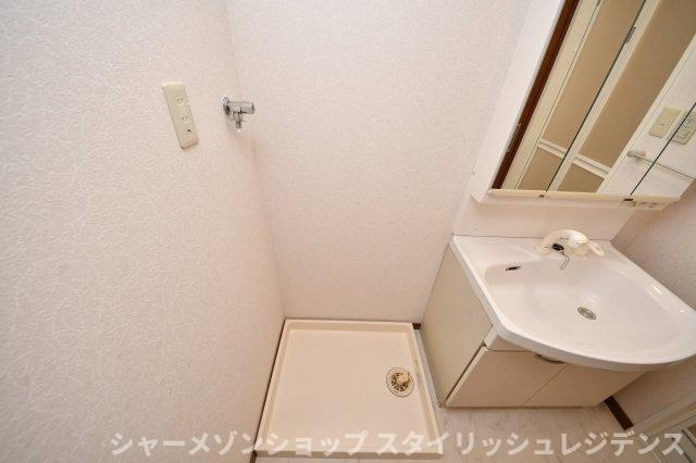 ファミール守恒の洗面所