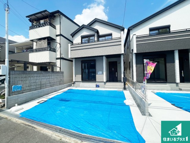 東大阪市西上小阪　新築一戸建ての外観|周辺は落ち着いた街並みの住宅地！子育てがしやすい住環境です！現地でしかわからない事もございます。是非一度ご覧ください。