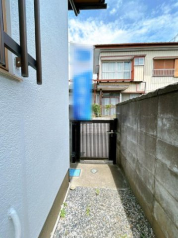 ひたちなか市西大島2丁目　中古戸建のエントランス