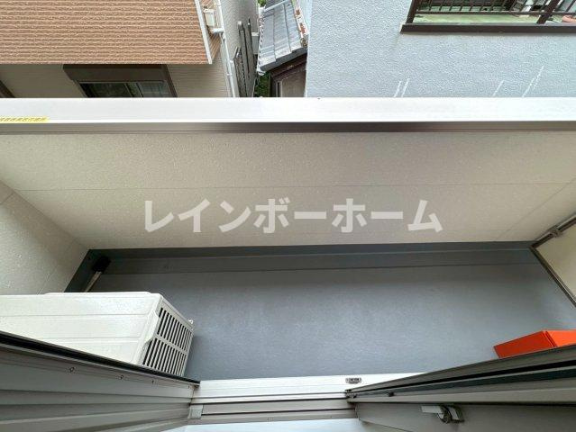 ジーメゾン川越稲荷町のバルコニー