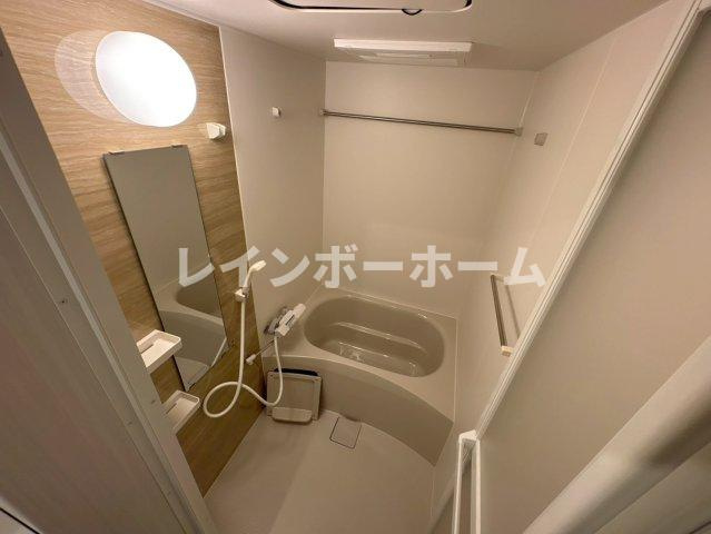 ジーメゾン川越稲荷町の浴室