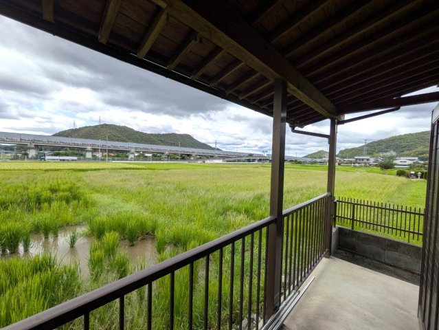 岡山市東区竹原 中古住宅の展望|◆土間からの眺望です。