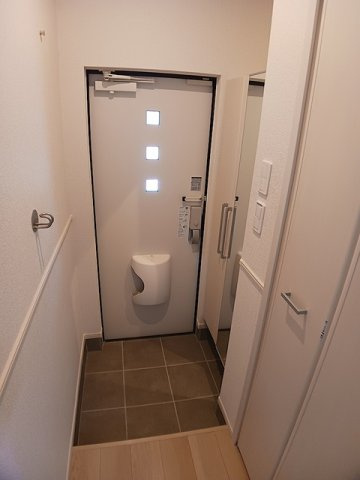 イリゼ府中の玄関|ゆったりとした玄関です