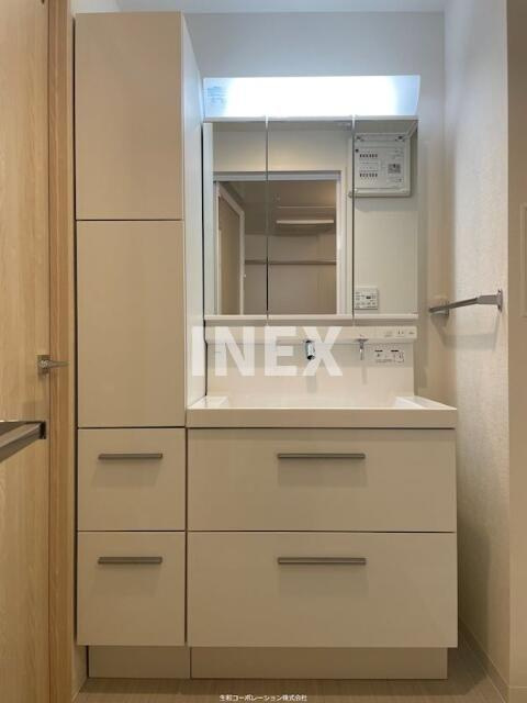 横浜市中区本牧町１丁目の賃貸マンションの独立洗面台