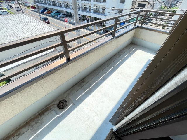 メゾン梅沢　きよしヶ丘のバルコニー