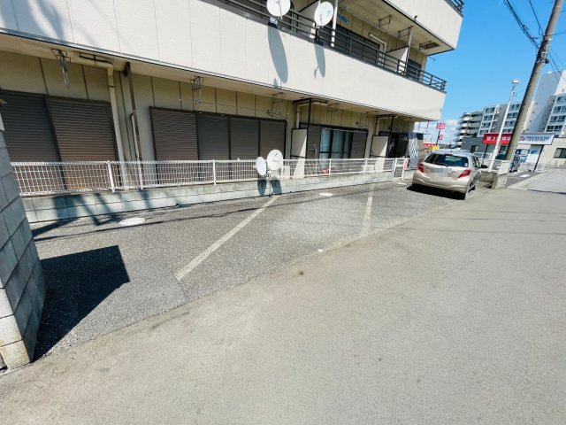 メゾン梅沢　きよしヶ丘の駐車場