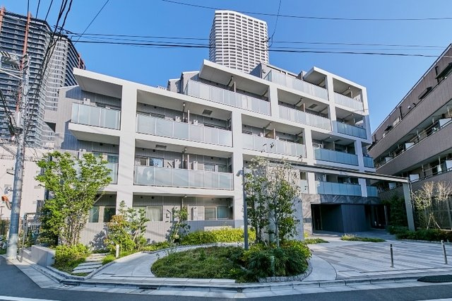 ルフォンプログレ中野坂上の外観|外観は落ち着いています
