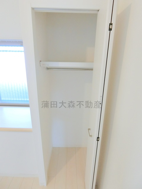 グリーンテラス久が原の収納|収納　洋室6.1帖