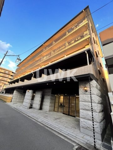 LUXE中書島の外観