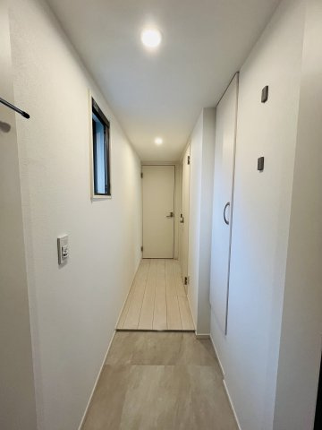【玄関】アトリオフラッツ板橋本町 