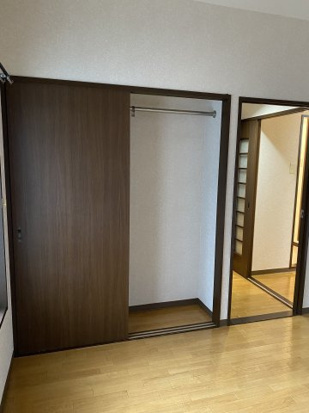 ロイヤル谷津の収納|※別部屋参考写真です