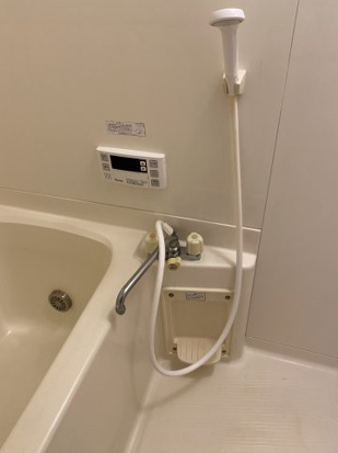 ロイヤル谷津の浴室|※別部屋参考写真です