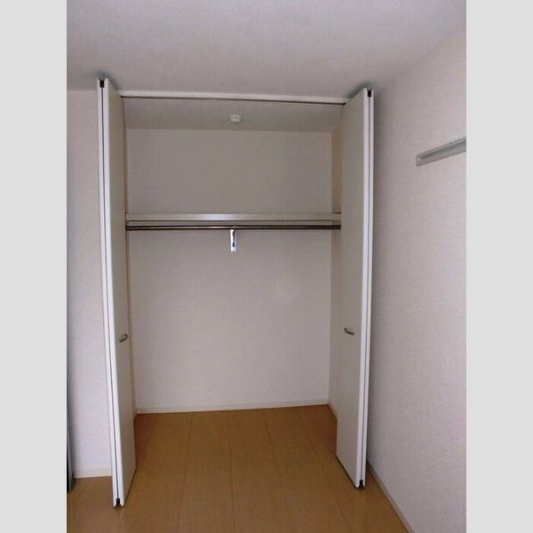 レセンテ寿の収納