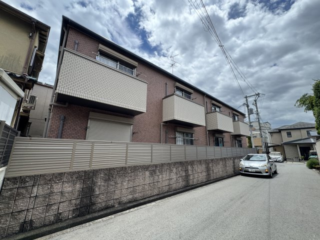 フラットヒル服部　A