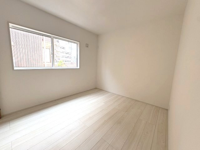 【子供部屋】 | 福岡市南区鶴田4丁目第1　1号棟（全1棟）【仲介手数料無料・0円】 | 施工例。施工例は完成時と異なる場合があります。