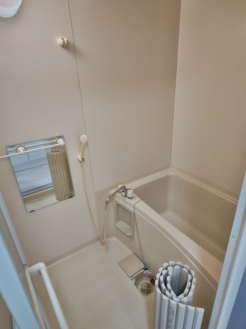 ヒルズシティ寝屋川の浴室|落ち着いた空間のお風呂です