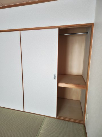 ヒルズシティ寝屋川の収納|収納スペース豊富です
