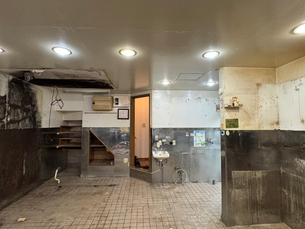 大田区西蒲田５丁目の店舗事務所の内装