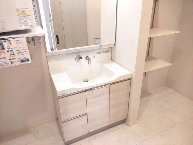 宝塚市中山台2丁目新築一戸建の独立洗面台|洗面化粧台