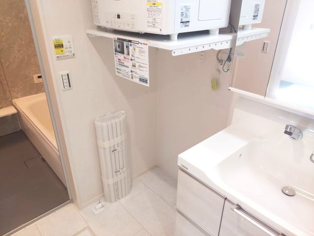 宝塚市中山台2丁目新築一戸建の洗面所|洗濯機置場