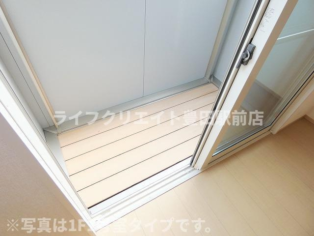 ラ・グラシューズのバルコニー