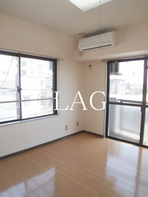 【居間・リビング】 | プレステージ浦和 | 洋室のお部屋です。
