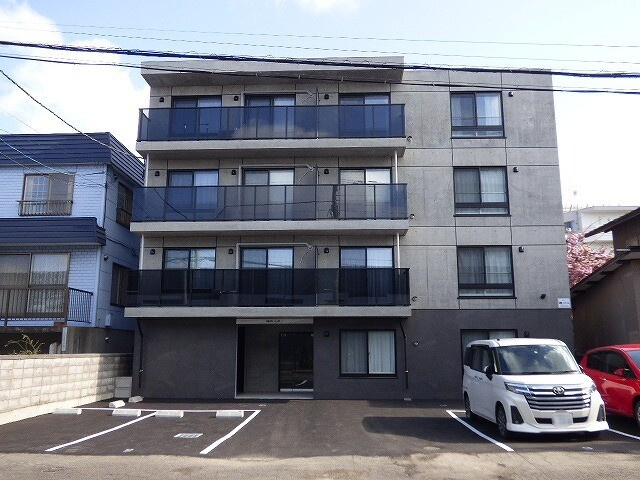 札幌市中央区南十五条西９丁目の賃貸マンション