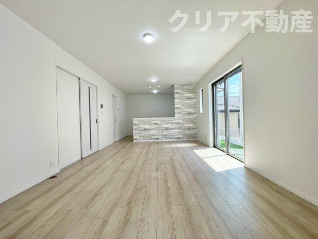 【居間・リビング】 | 10/6値下げ！渋川駅徒歩12分☆渋川市石原新築　ラスト1棟