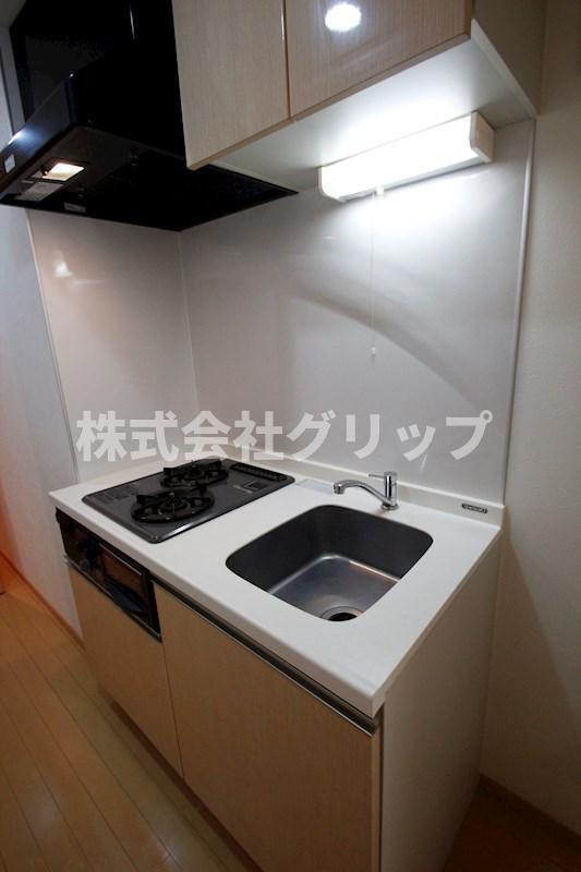 横浜市神奈川区大口通の賃貸マンションのキッチン