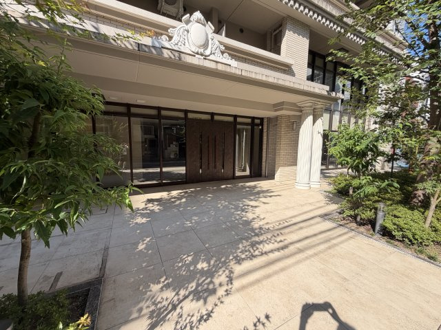エスタート品川南大井のエントランス