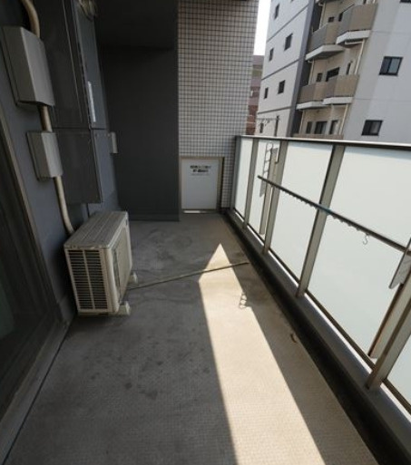 【バルコニー】アデニウム東神田
