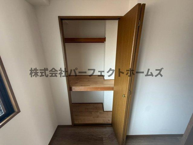 ハウスホルドの収納|便利な収納スペースです