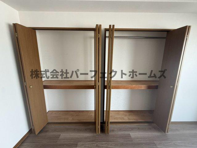 ハウスホルドの収納|大きなものも収納できそうです