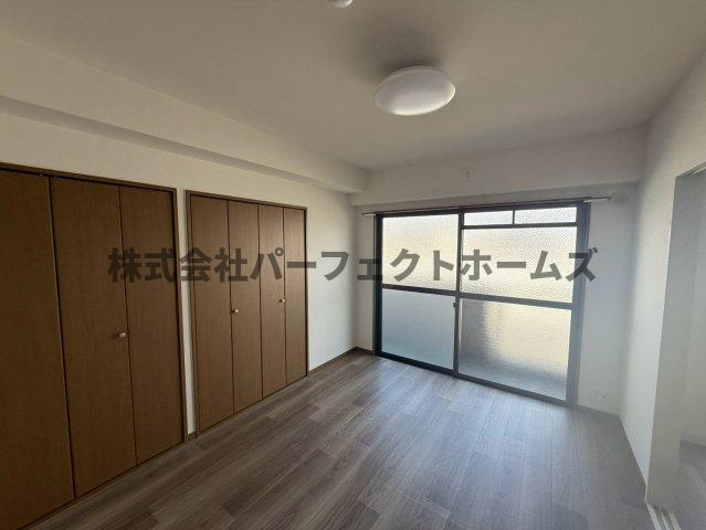 ハウスホルドの洋室|コンパクトで使いやすい洋室です