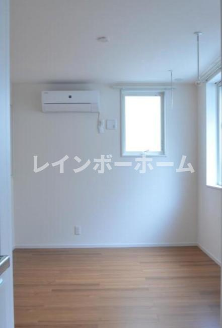 Sobe Hvalaの居間・リビング