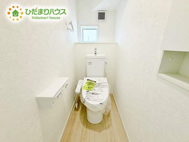 【トイレ】 | 小美玉市羽刈第3　新築戸建　3号棟 | 1・2階にトイレあるため、同時に利用でき混雑を避けられますね